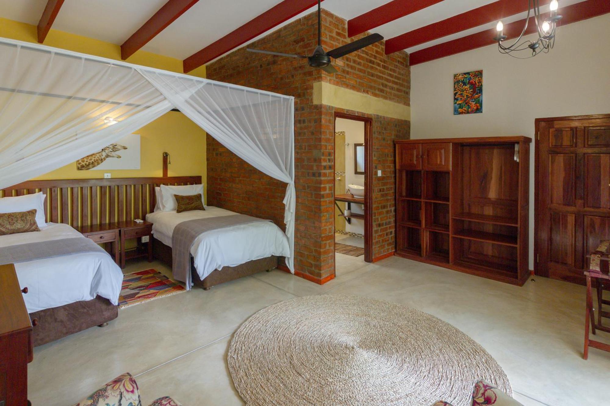 The Courtney Lodge Victoria Falls Exterior foto